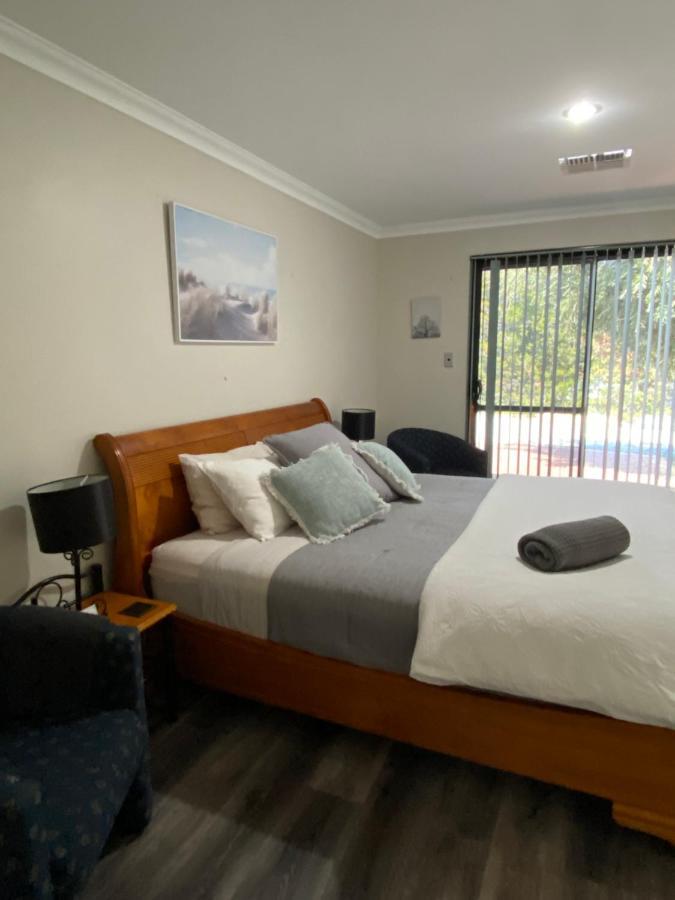 Seatrees Accommodation Yanchep Exterior photo